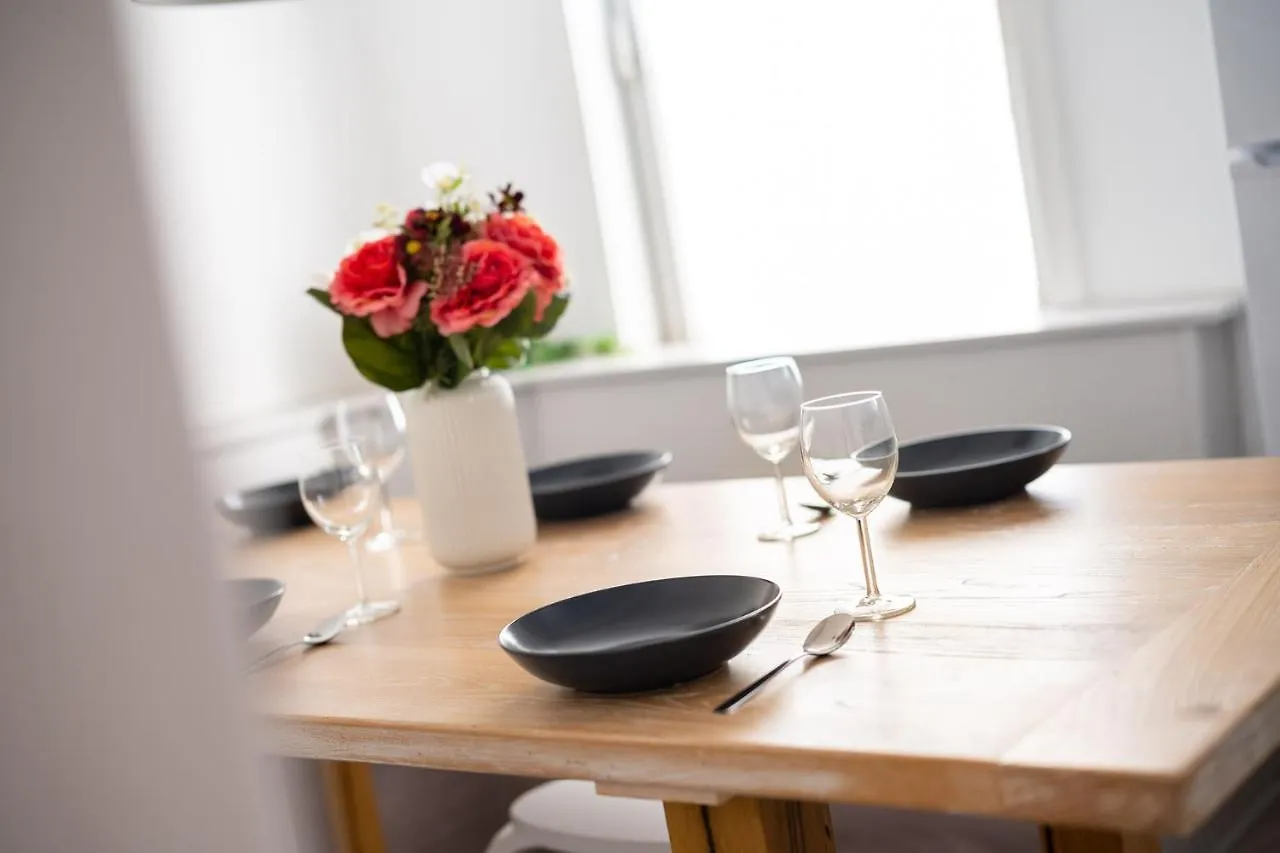 מינכן 2 Bedroom Top Floor Apartment Direct On Marienplatz 0*,